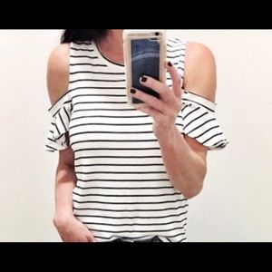 American Eagle Top